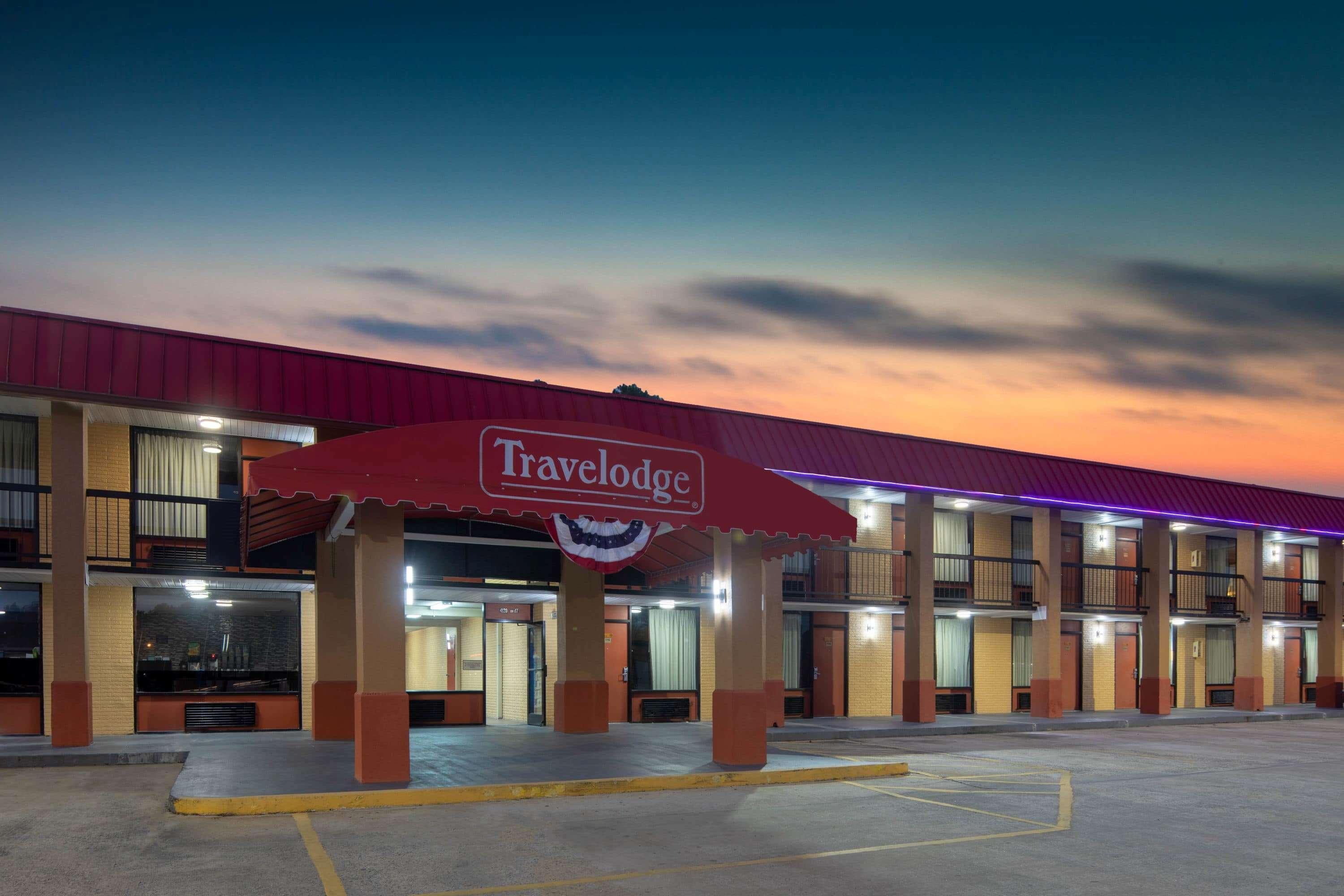 Travelodge By Wyndham Savannah Area/Richmond Hill Εξωτερικό φωτογραφία