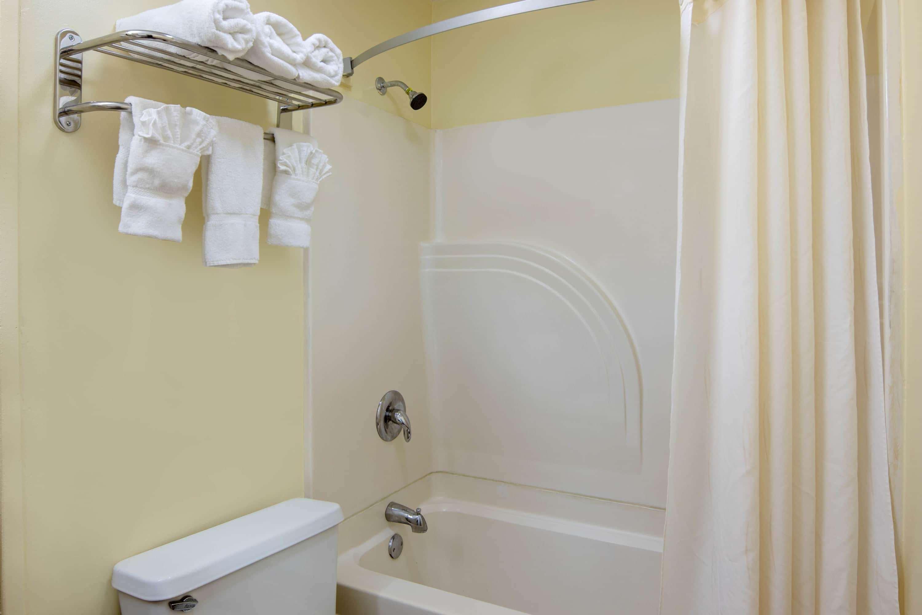 Travelodge By Wyndham Savannah Area/Richmond Hill Εξωτερικό φωτογραφία