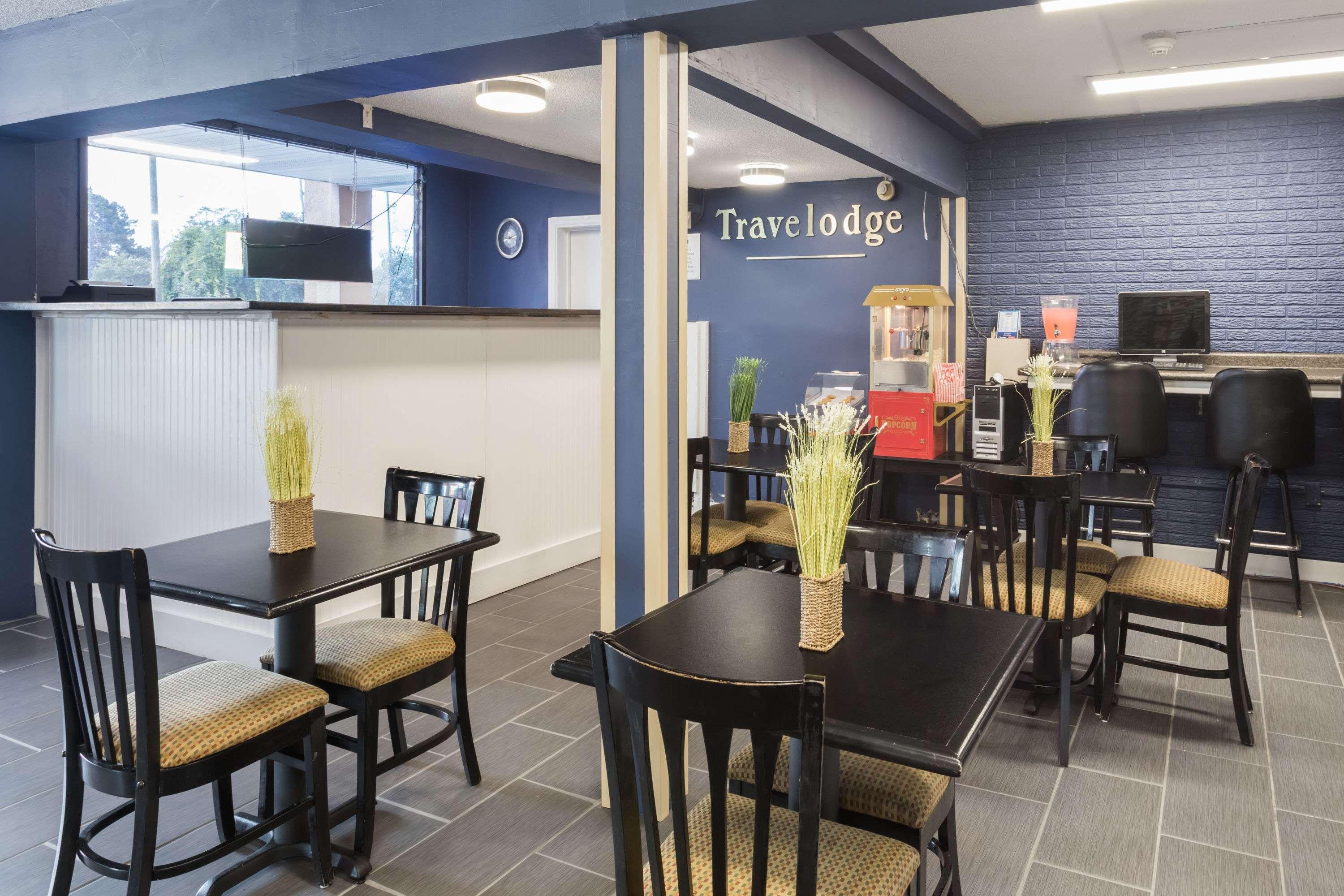 Travelodge By Wyndham Savannah Area/Richmond Hill Εξωτερικό φωτογραφία