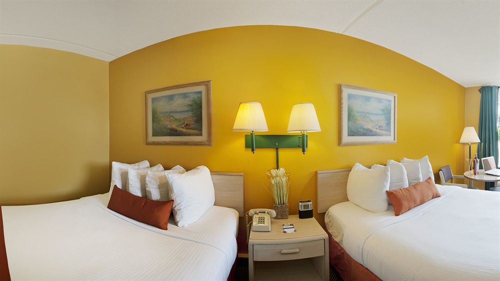 Travelodge By Wyndham Savannah Area/Richmond Hill Εξωτερικό φωτογραφία