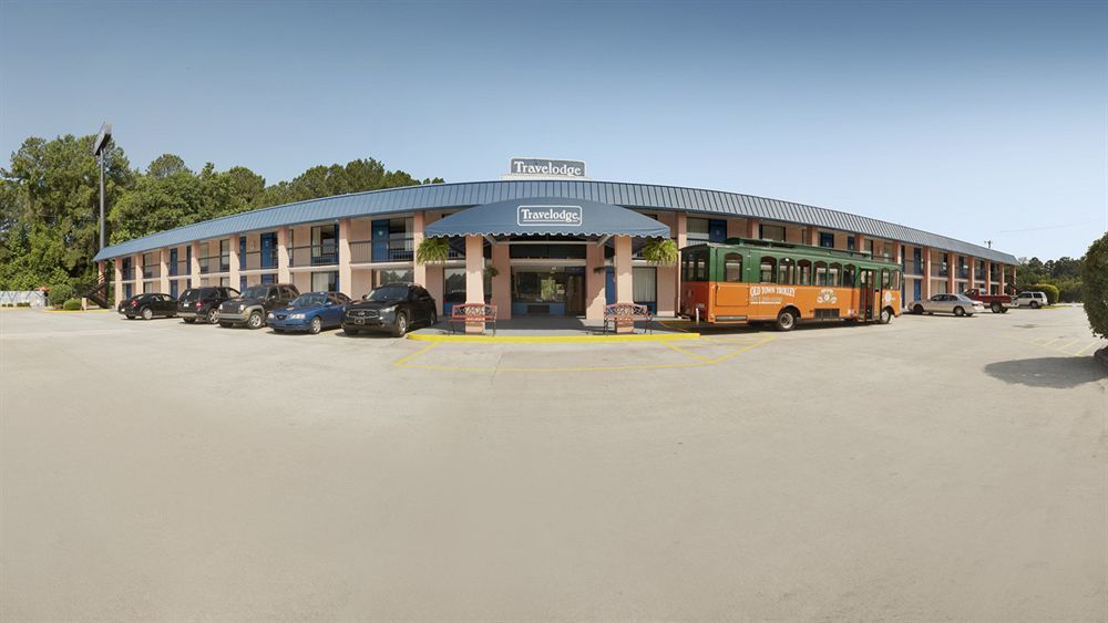 Travelodge By Wyndham Savannah Area/Richmond Hill Εξωτερικό φωτογραφία